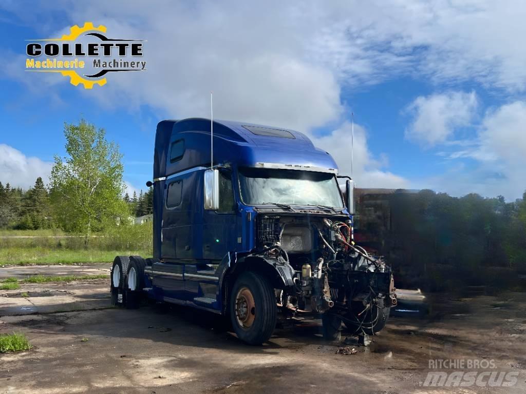 Volvo VNL 64 Trekkers