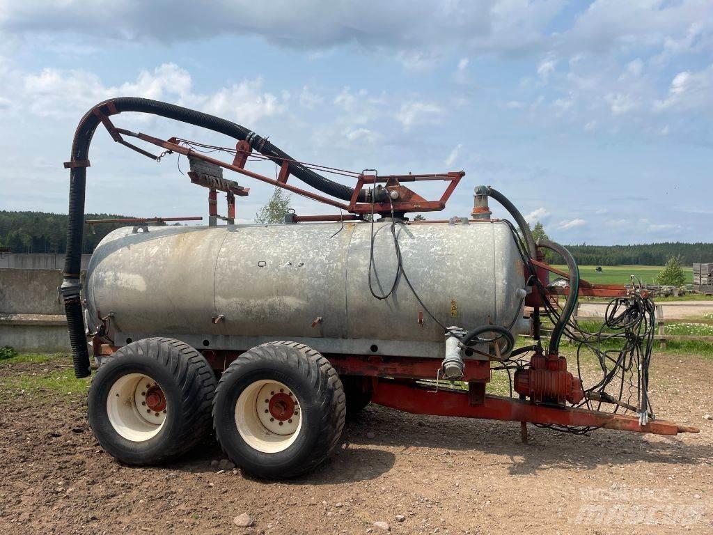 Vaia MB 100 Mesttank