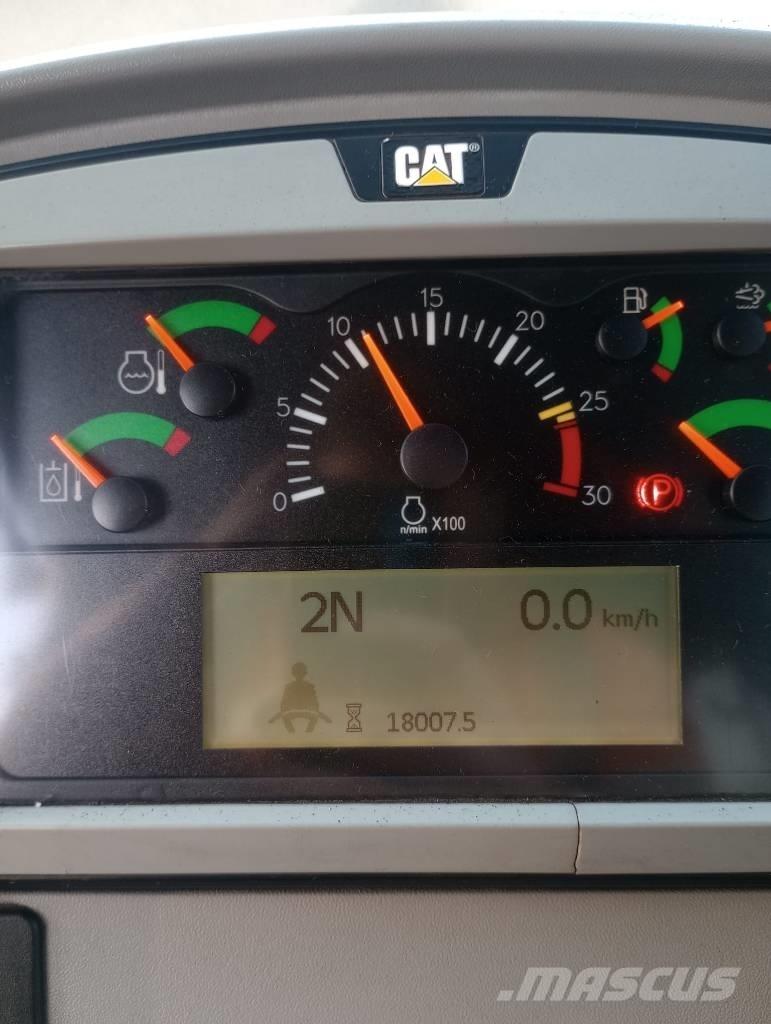 CAT 966 M Wielladers