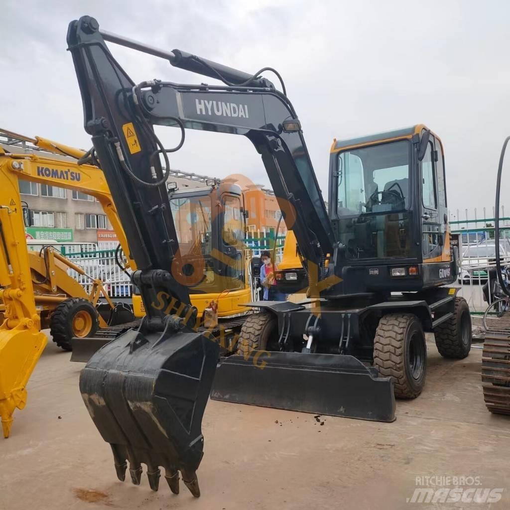 Hyundai 60 W VS Wielgraafmachines