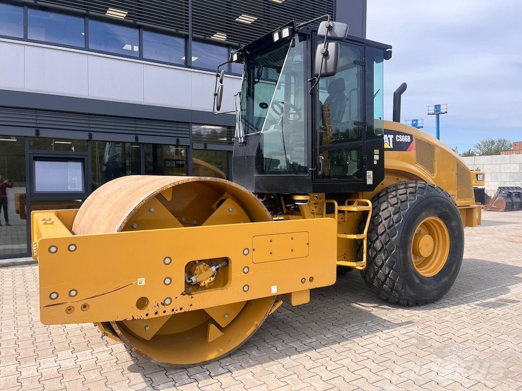 CAT CS 66 B Trilrolwalsen