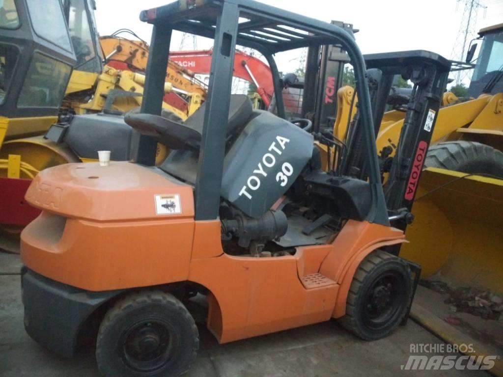 Toyota FD 30 Diesel heftrucks
