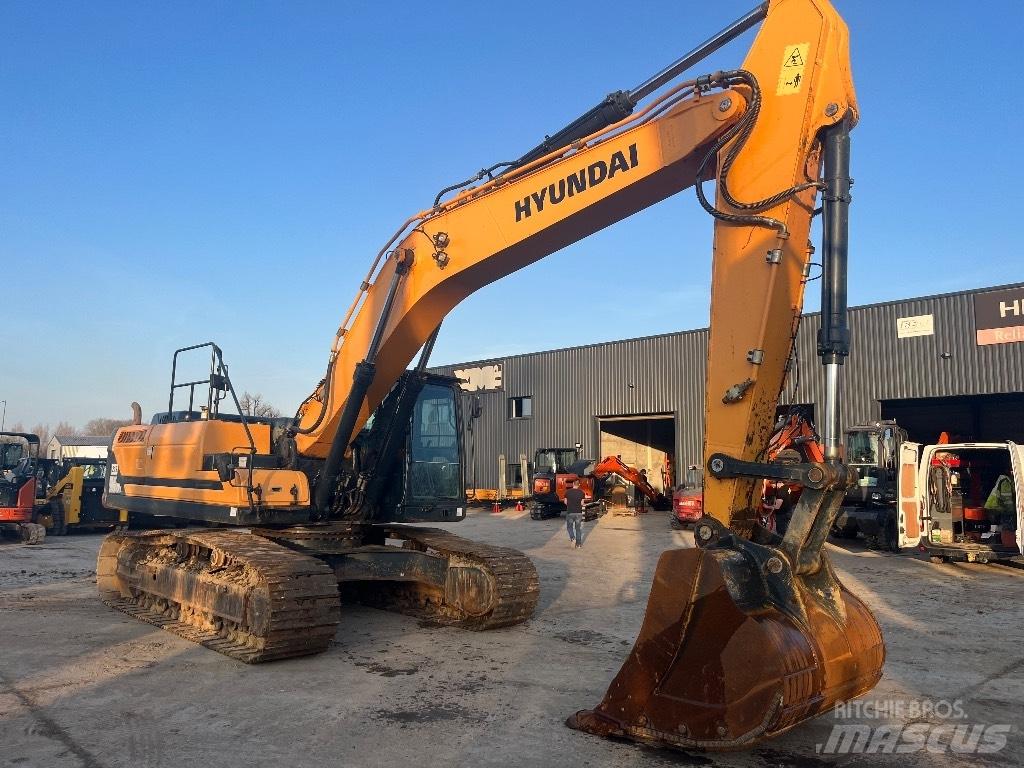 Hyundai HX 330 L Rupsgraafmachines