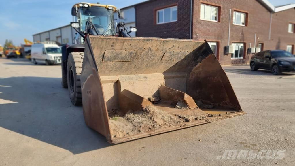 JCB 457 HT Wielladers