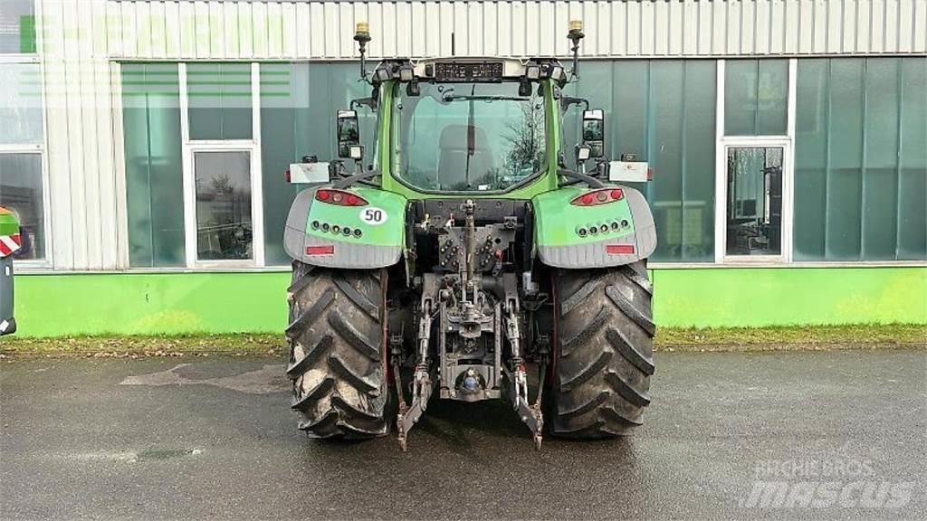 Fendt 724 vario s4 Tractoren