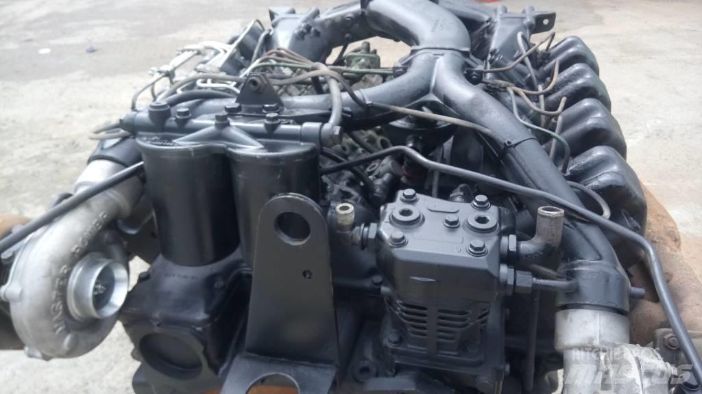Mercedes-Benz OM 402 Motoren