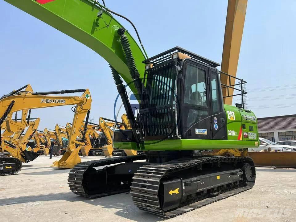 CAT 320 D 2 Rupsgraafmachines