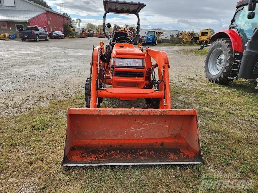 Kubota L 3400 DT Tractoren