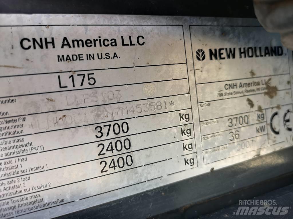 New Holland L 175 Schrankladers