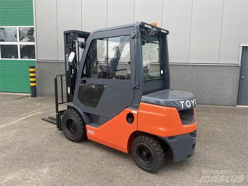Toyota 52-8FDF25 Diesel heftrucks