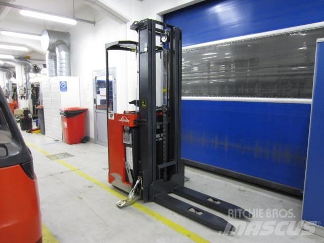 Linde L1600 Zelfrijdende stapelaars