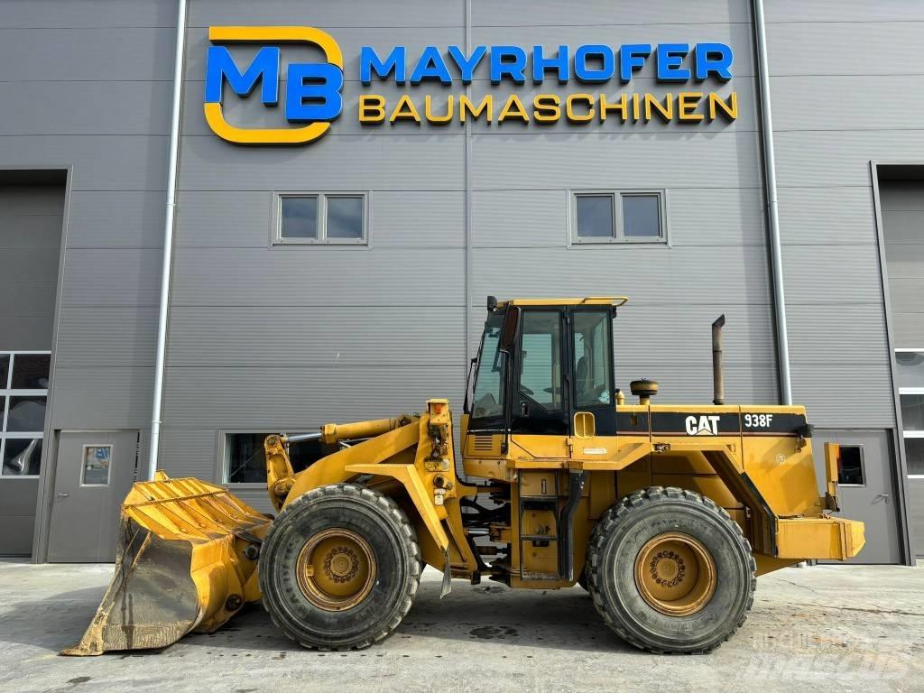 CAT 938F Wielladers