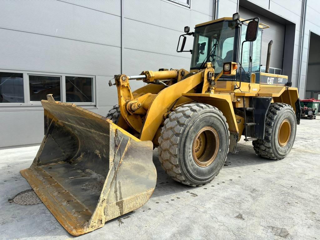 CAT 938F Wielladers