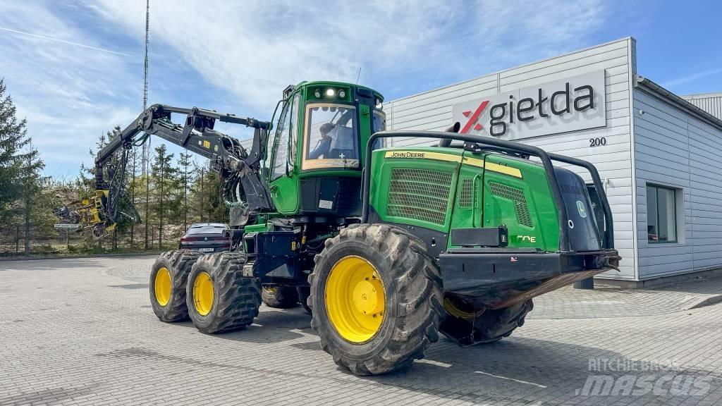 John Deere 1170 Harvesters