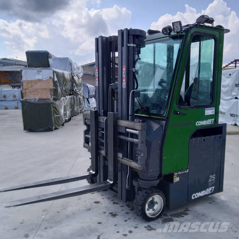 Combilift CBE 2500 Four-way truck