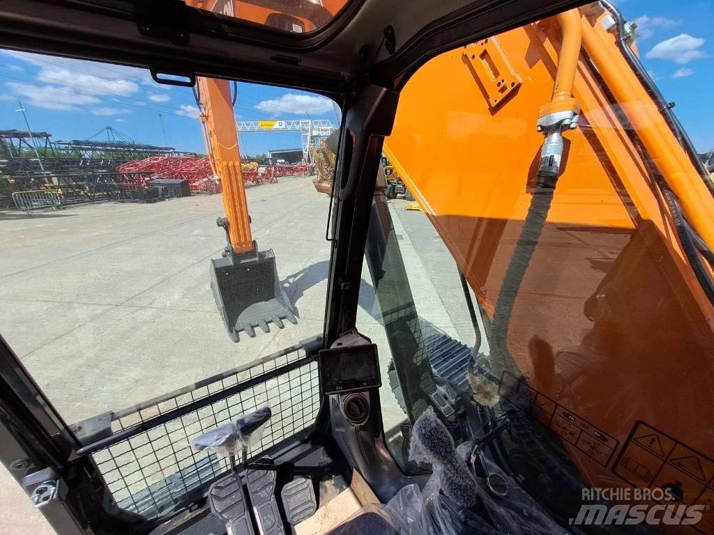 Develon DX225LC-7M Rupsgraafmachines