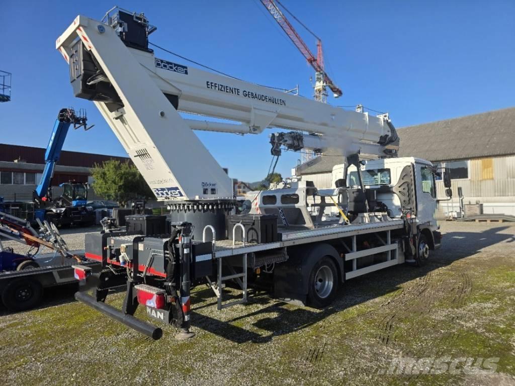 Böcker AK 37/4000 Ruw terrein kranen