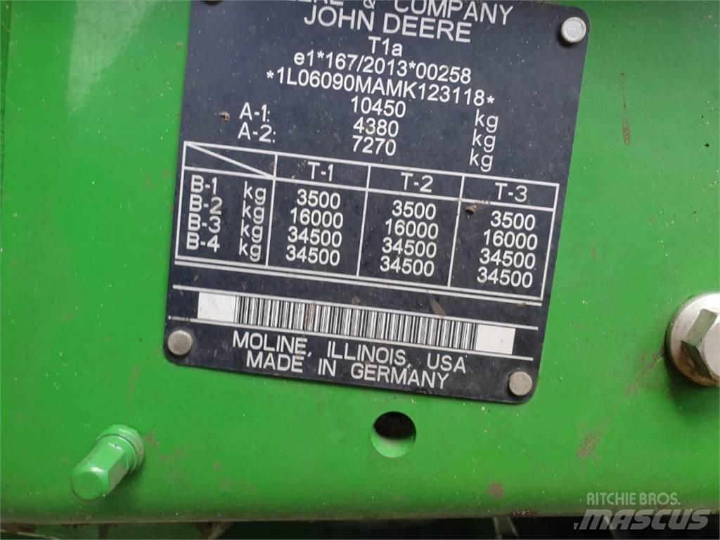 John Deere 6090M Tractoren