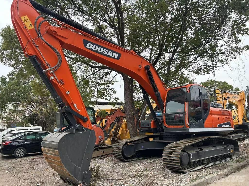 Doosan DX 300 LC Rupsgraafmachines