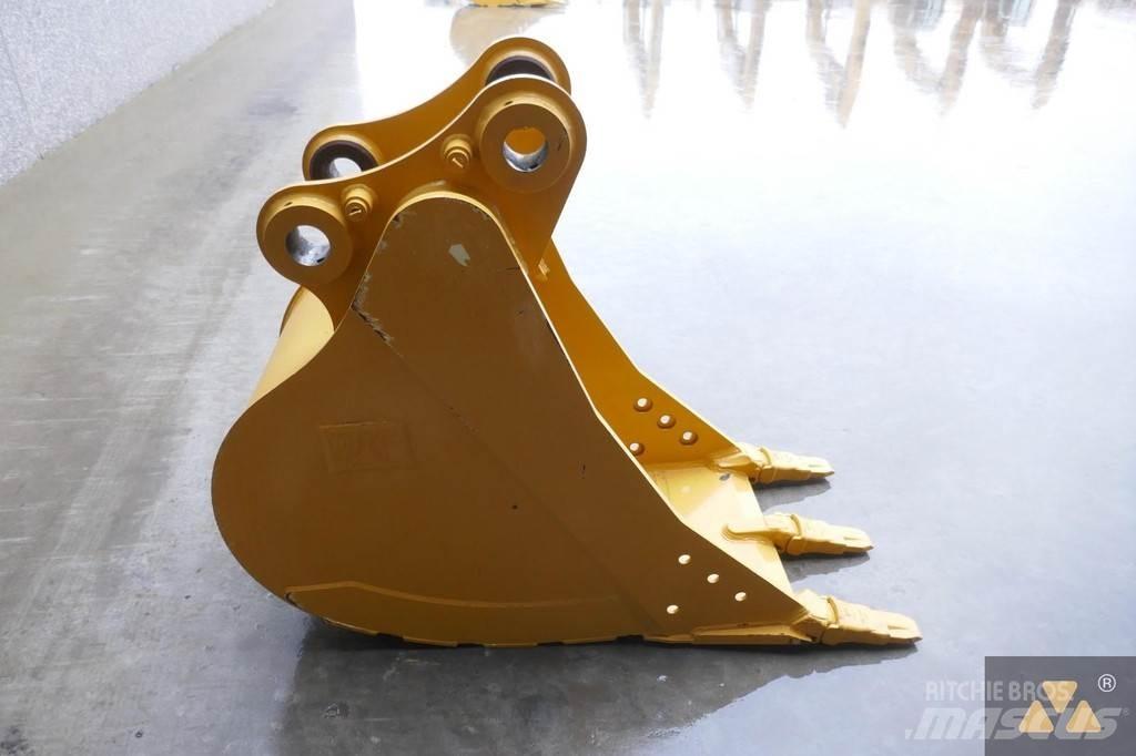 CAT 320 Bucket Bakken