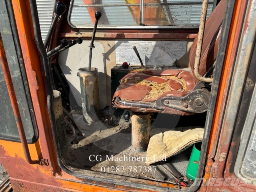 Hitachi UH031 Rupsgraafmachines