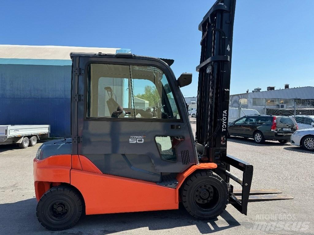 Toyota 8FBMT50 Elektrische heftrucks