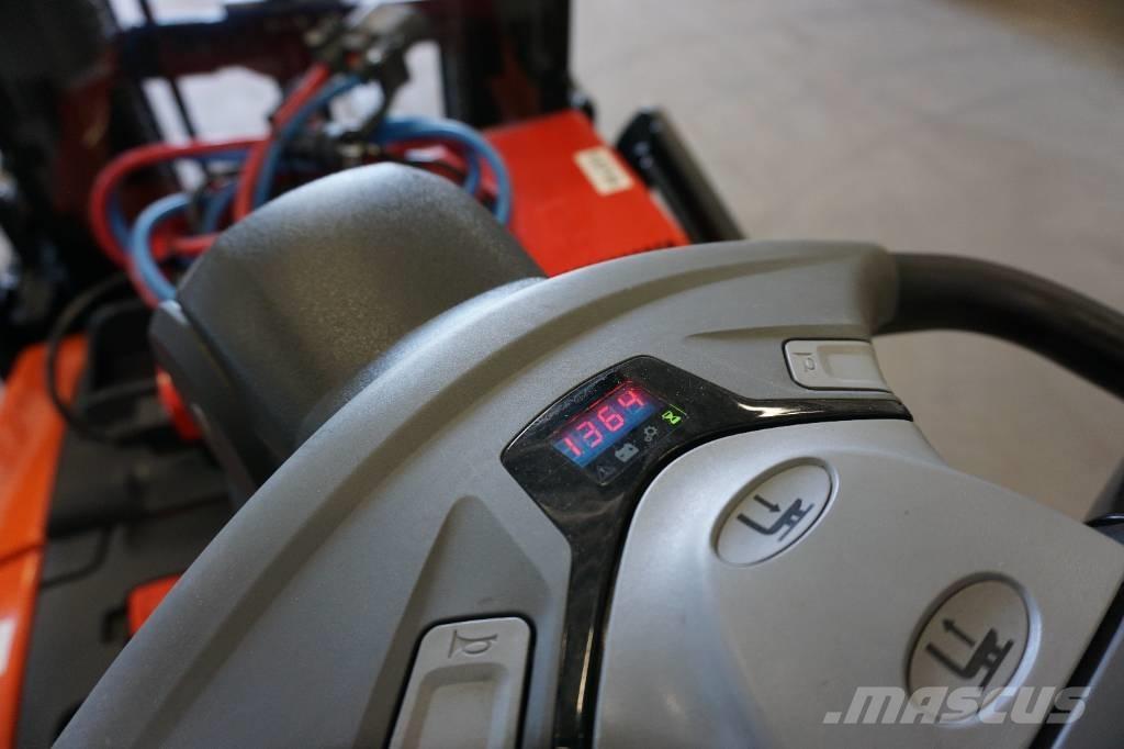 Toyota SPE120L Meeloop stapelaar
