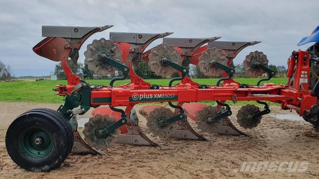 Vogel & Noot XM 850ST Wentelploegen