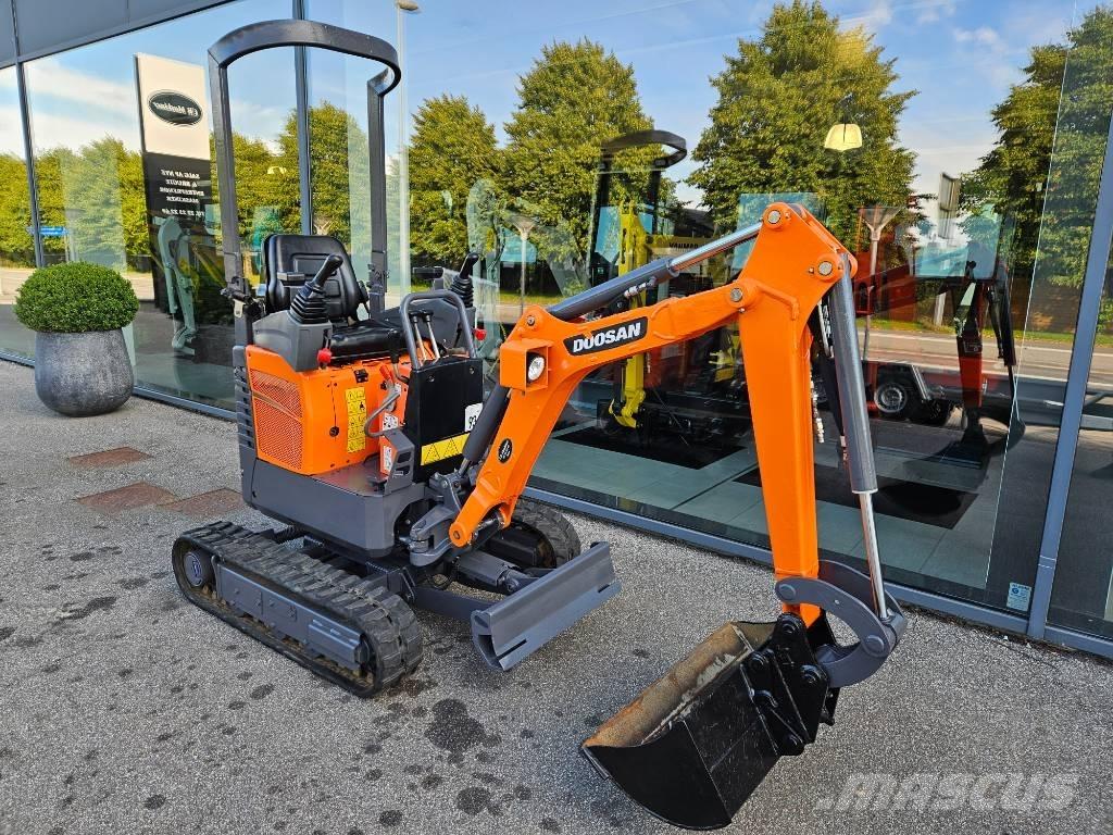 Doosan DX 10 Z Minigraafmachines < 7t
