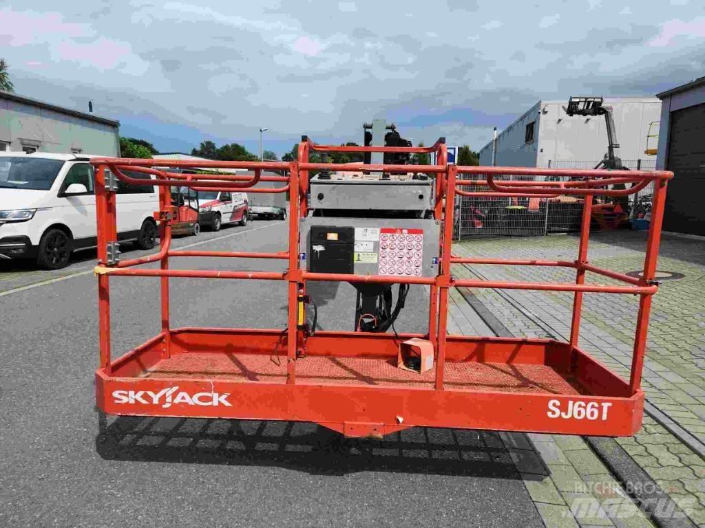 SkyJack SJ 66 T Knikarmhoogwerkers