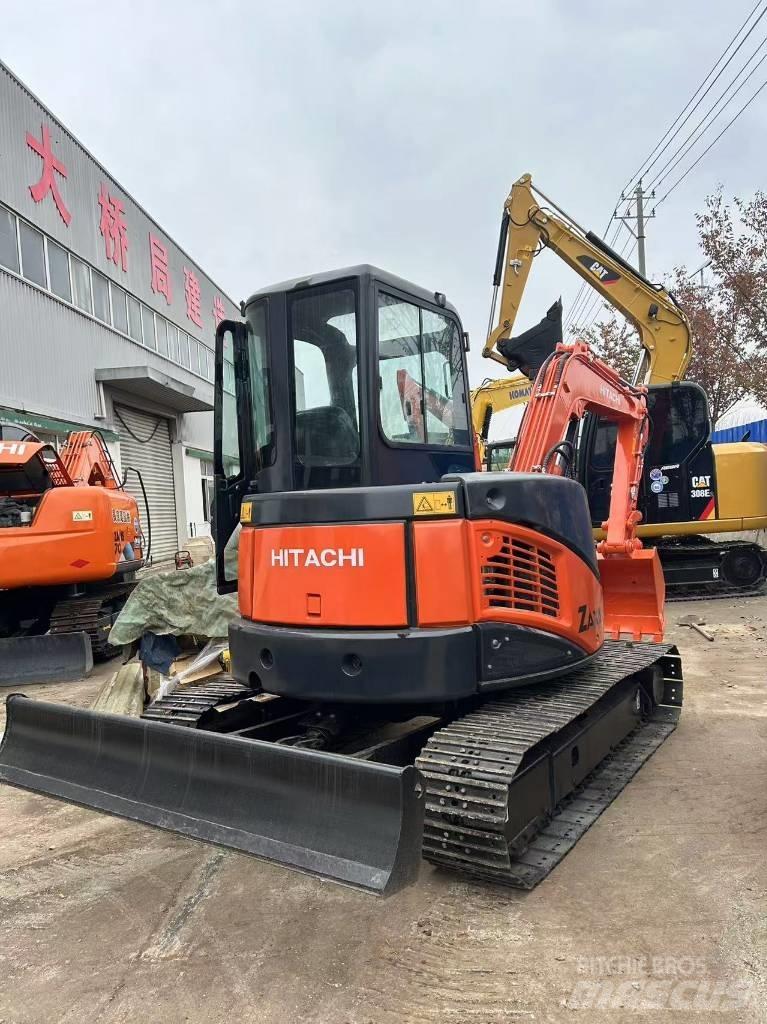 Hitachi ZX 50 Rupsgraafmachines