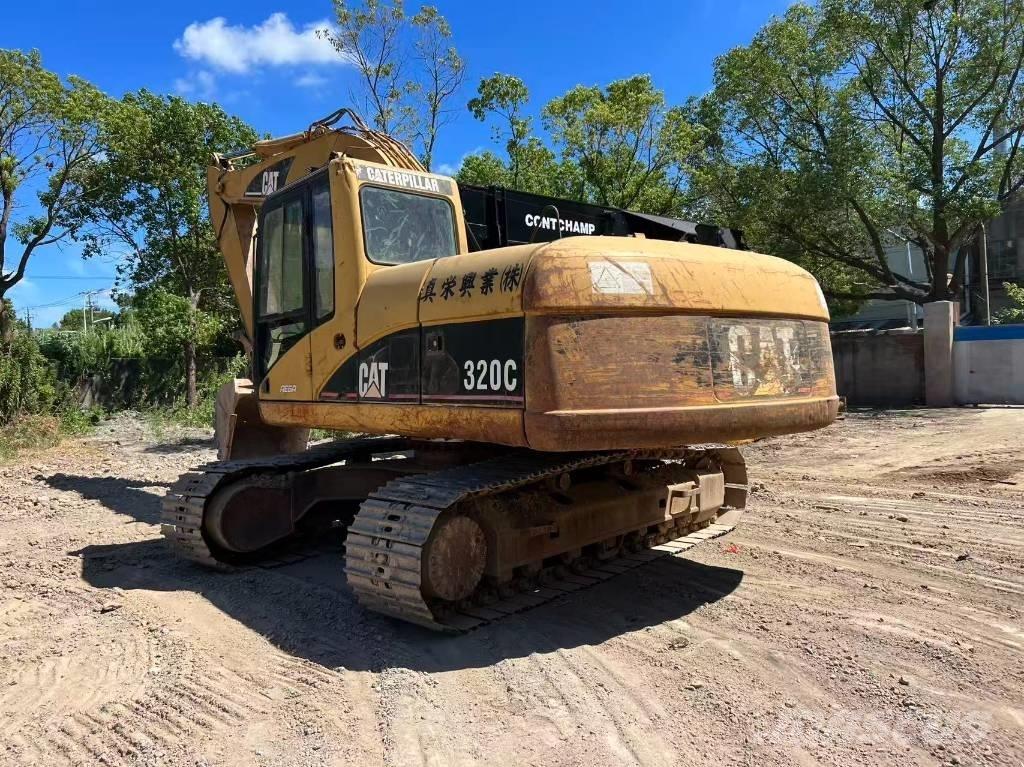CAT 320 C Rupsgraafmachines