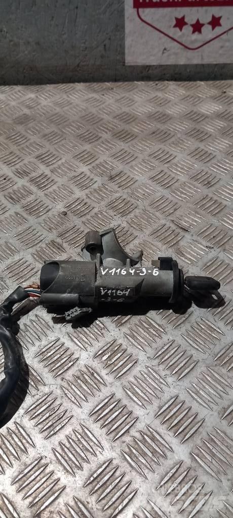 Volvo FH 16   20398485 Cabine en interieur