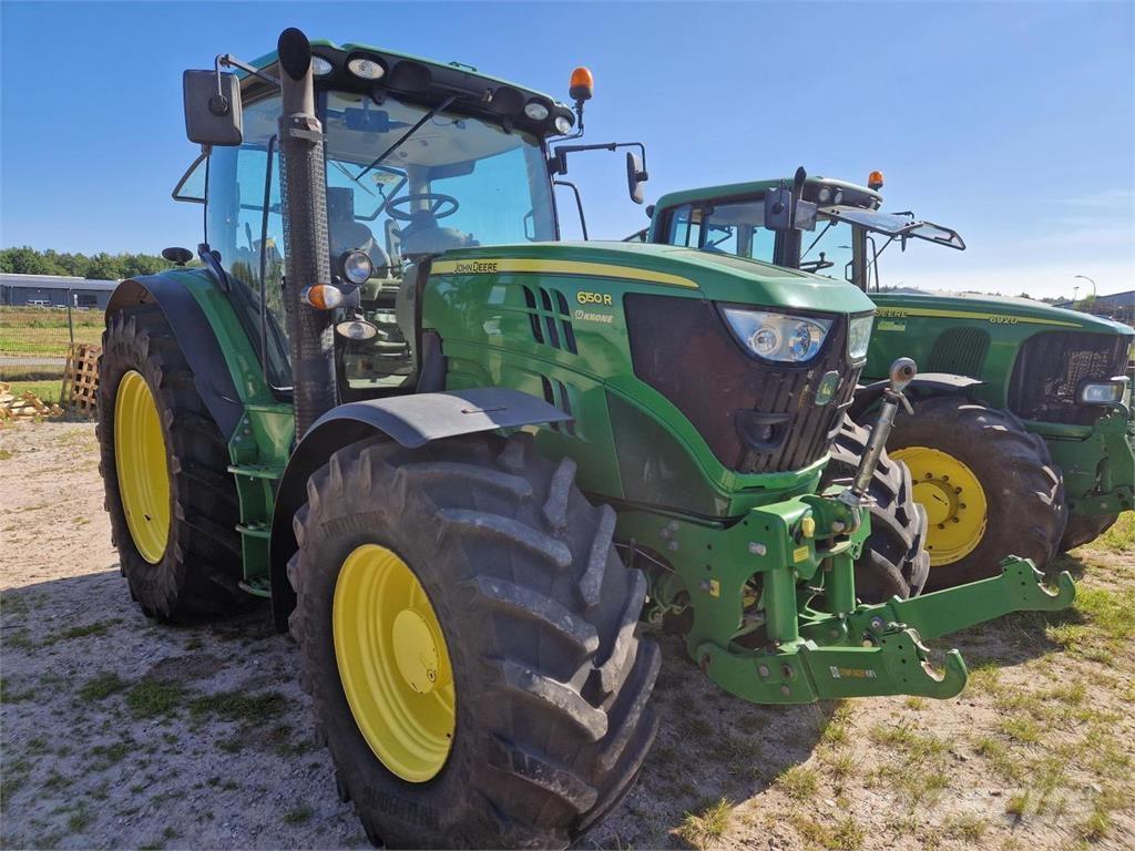 John Deere 6150R Tractoren