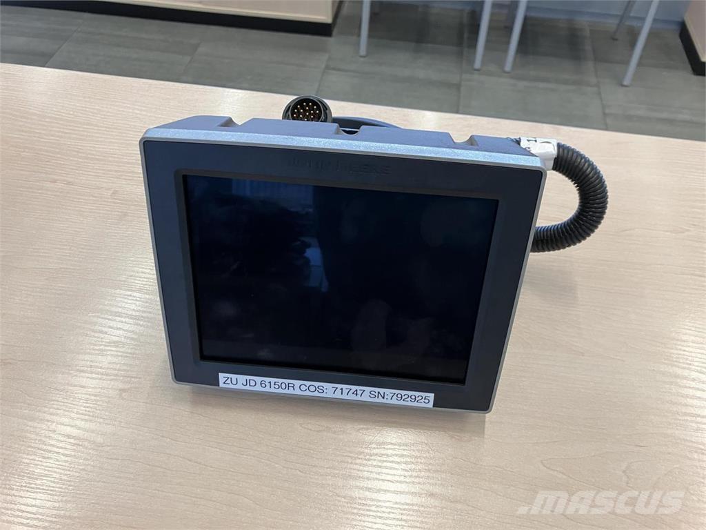 John Deere 6150R Tractoren