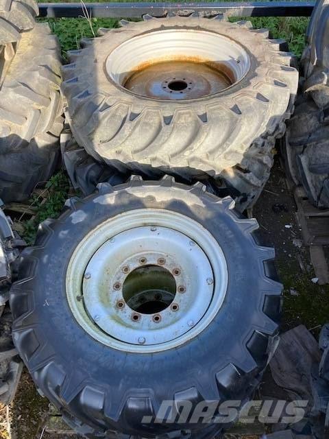  Misc 14.9R28 & 18.4R38 Banden, wielen en velgen