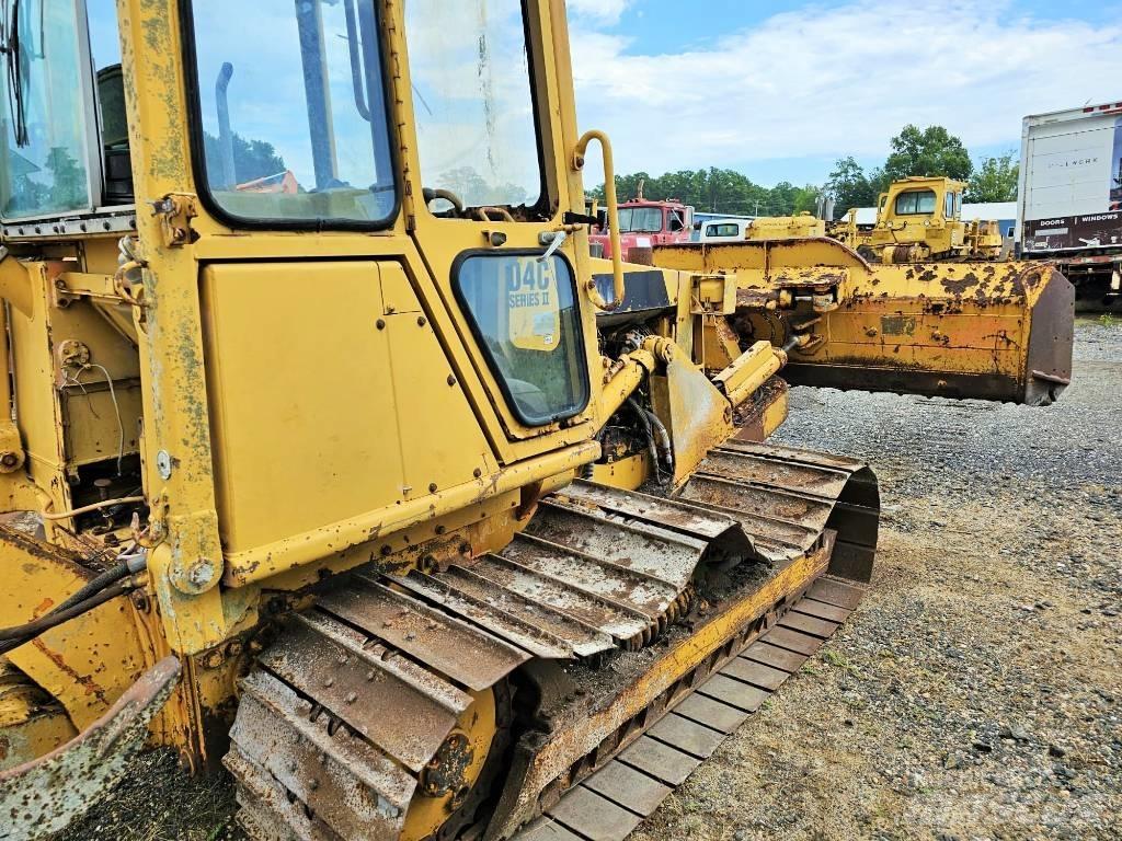 CAT D 4 C Rupsdozers