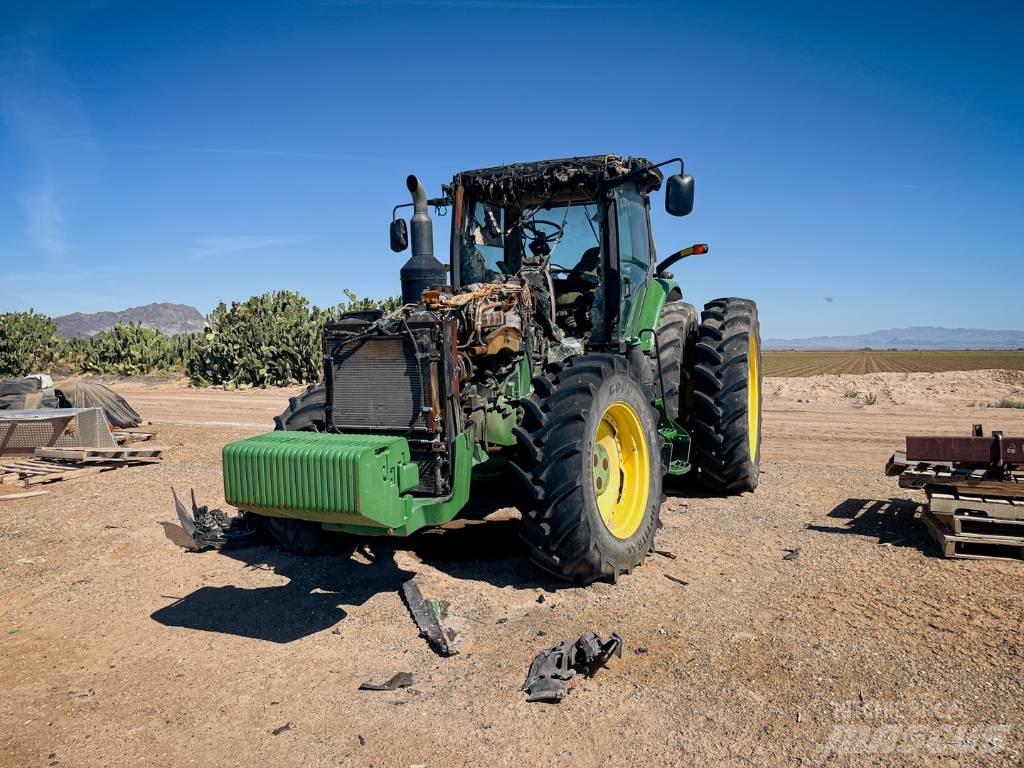 John Deere 8295 R Tractoren