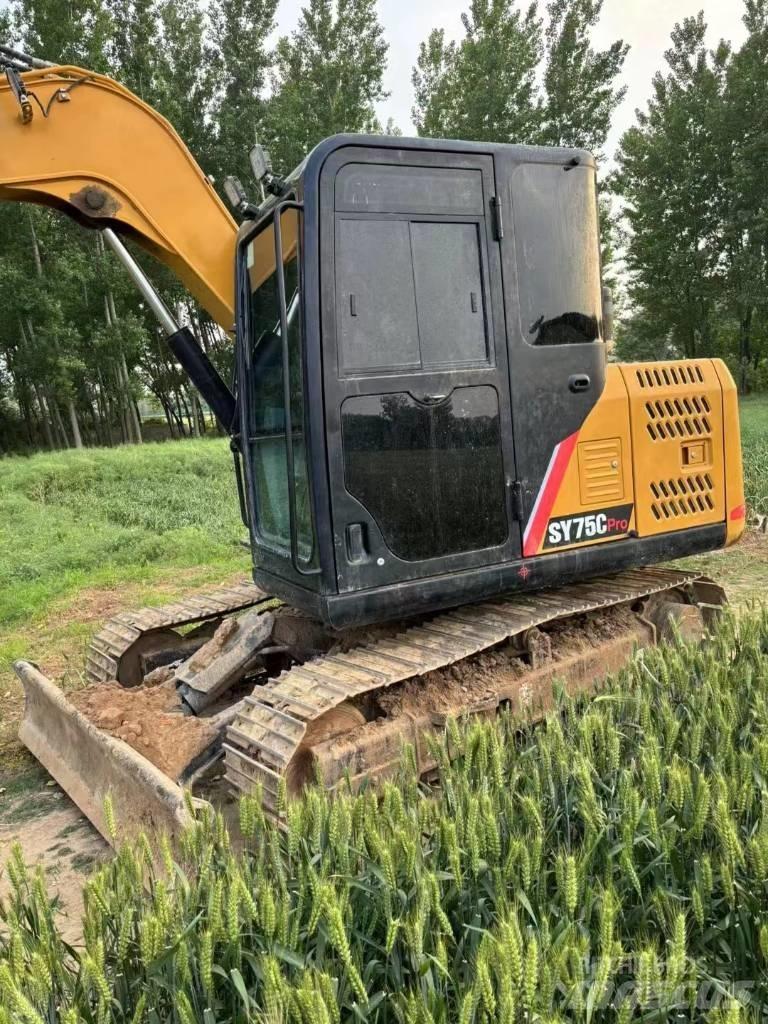 Sany SY 75 C pro Rupsgraafmachines
