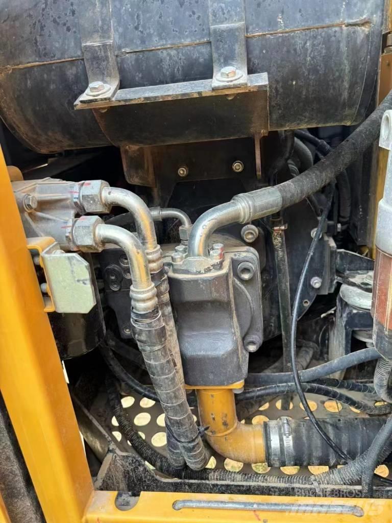 Sany SY 75 C pro Rupsgraafmachines