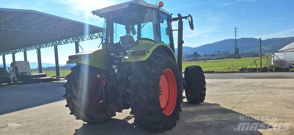 CLAAS ARES 696 Tractoren