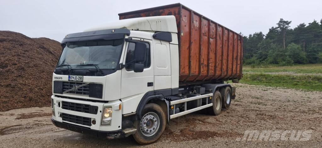 Volvo J4CFC Vrachtwagen met containersysteem