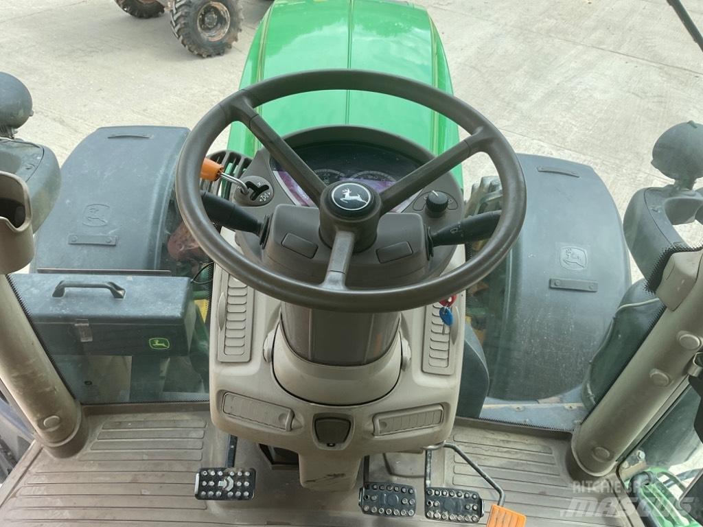 John Deere 6145 R Tractoren