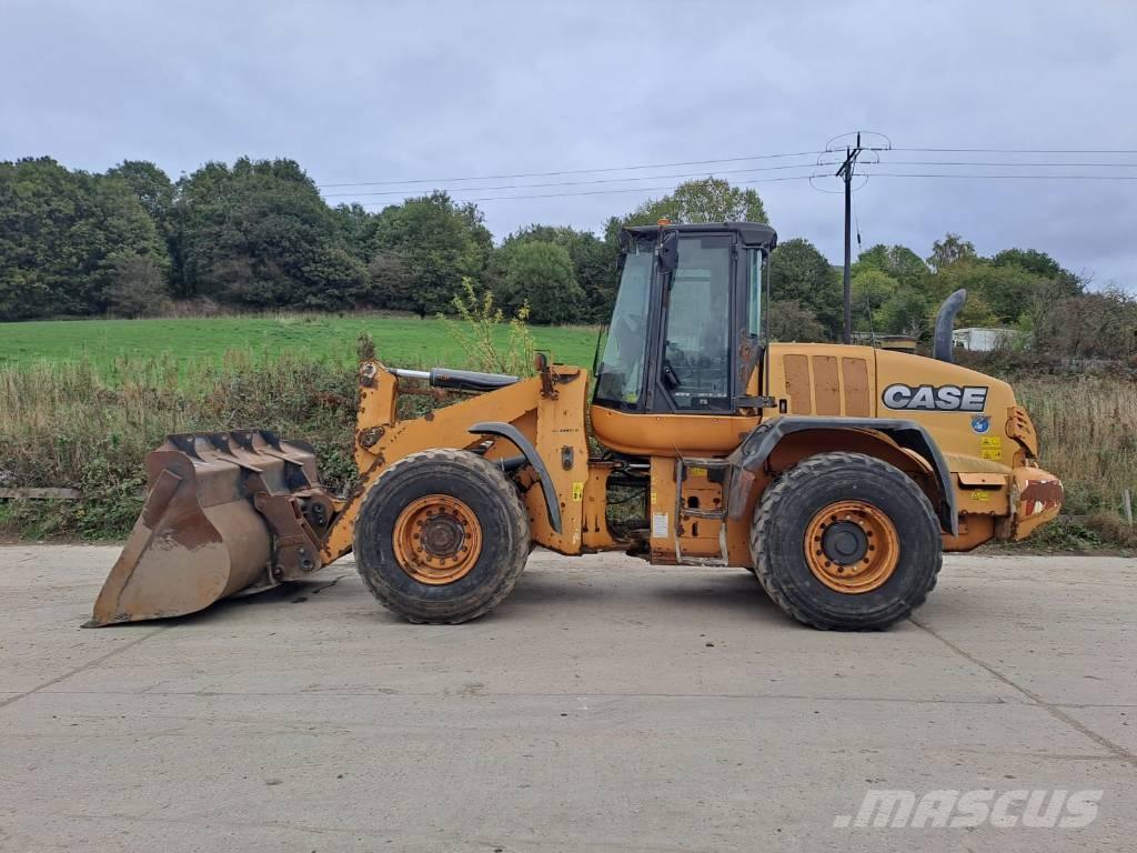 CASE 721 F Wielladers