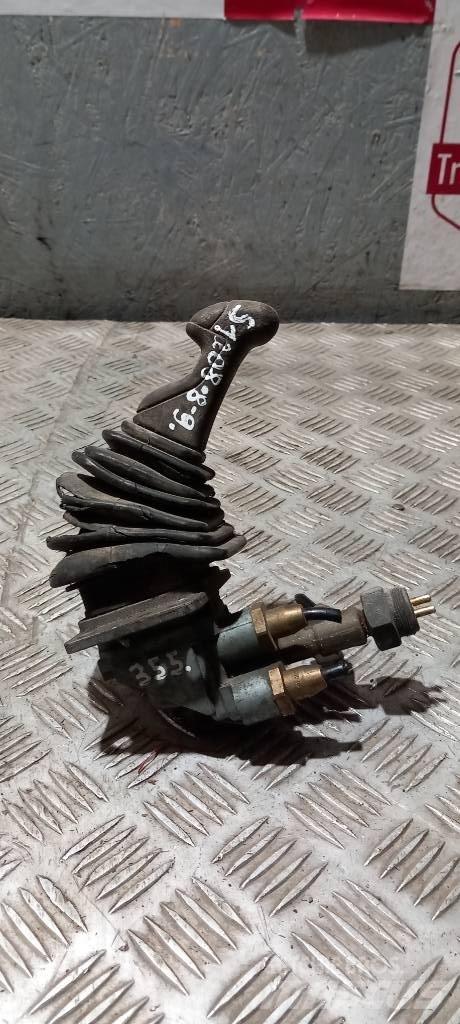 Scania S 94   1408332 Cabine en interieur