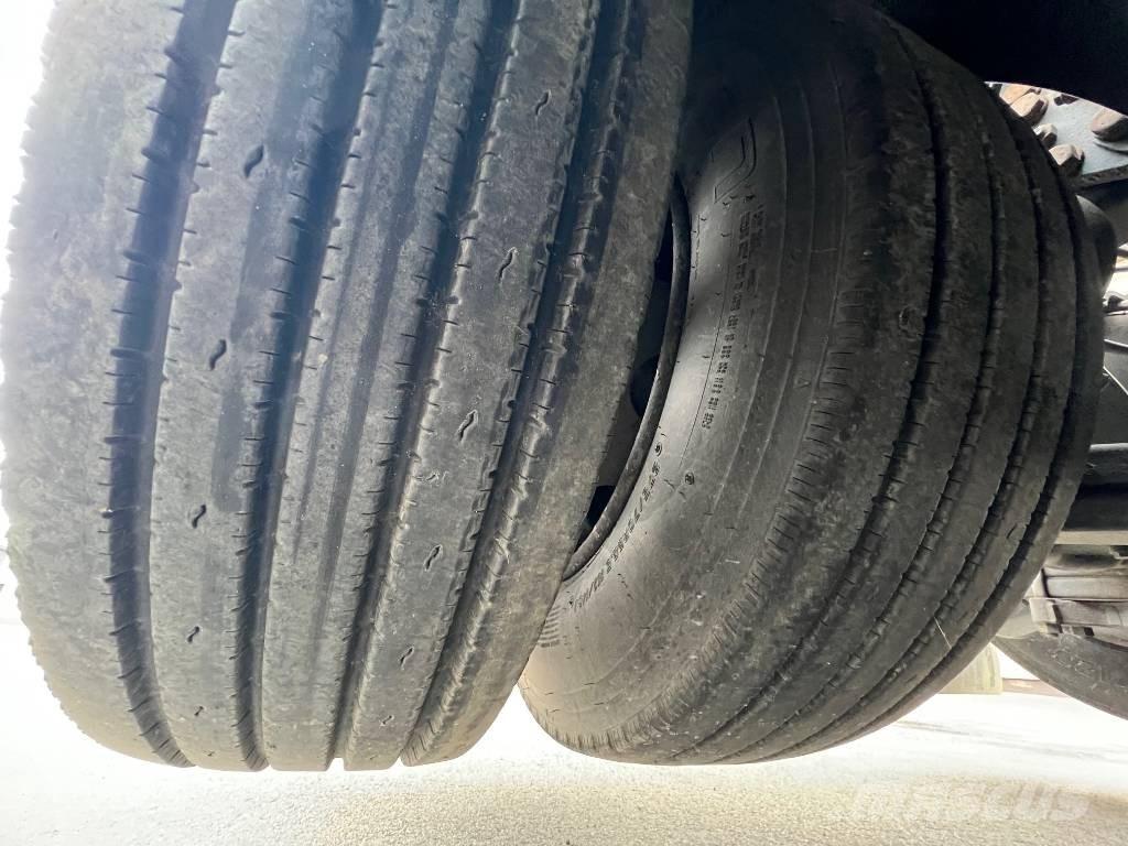 Scania R 500 A6X2NB Trekkers