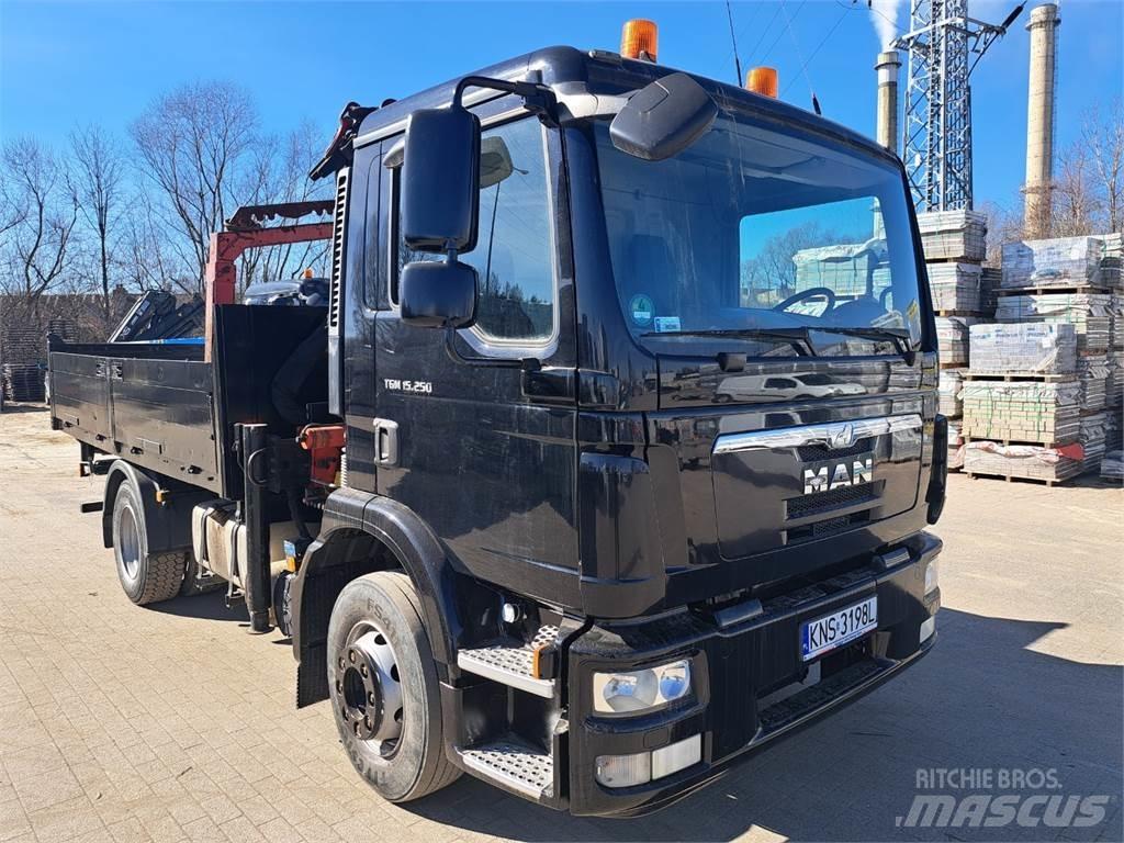MAN TGM 15.250 +HR Chassis met cabine