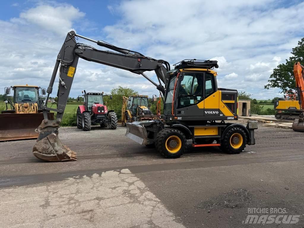 Volvo EWR 150 E Wielgraafmachines