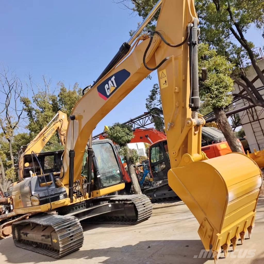 CAT 320 D L Rupsgraafmachines