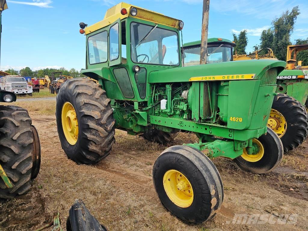 John Deere 4620 Tractoren
